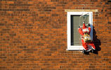 santa_on_house_pp.jpg